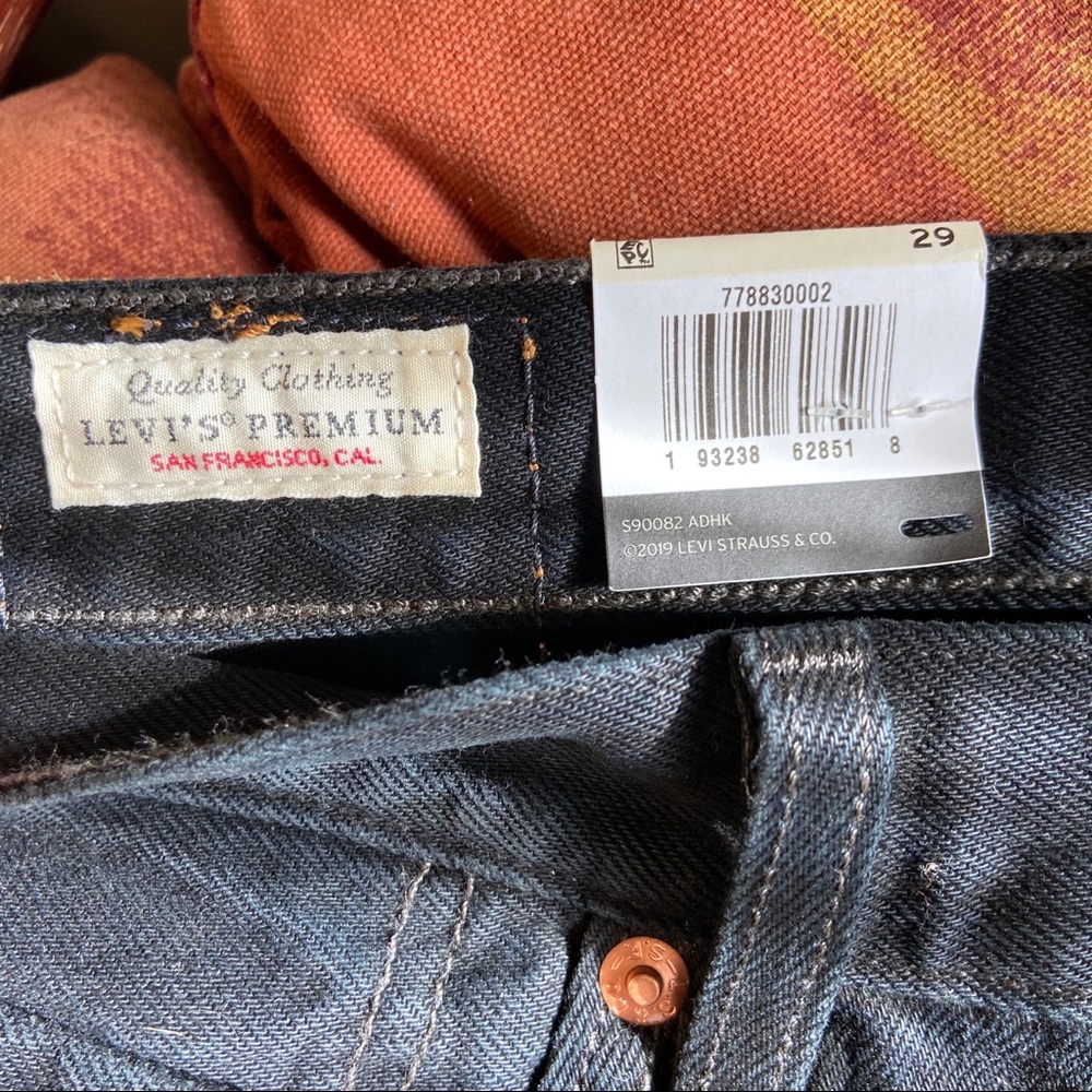 Levi's Black Denim Skirt - Picture 7 of 7